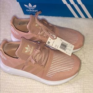 Adidas Swift Run Ash Pearl Off White Sneakers